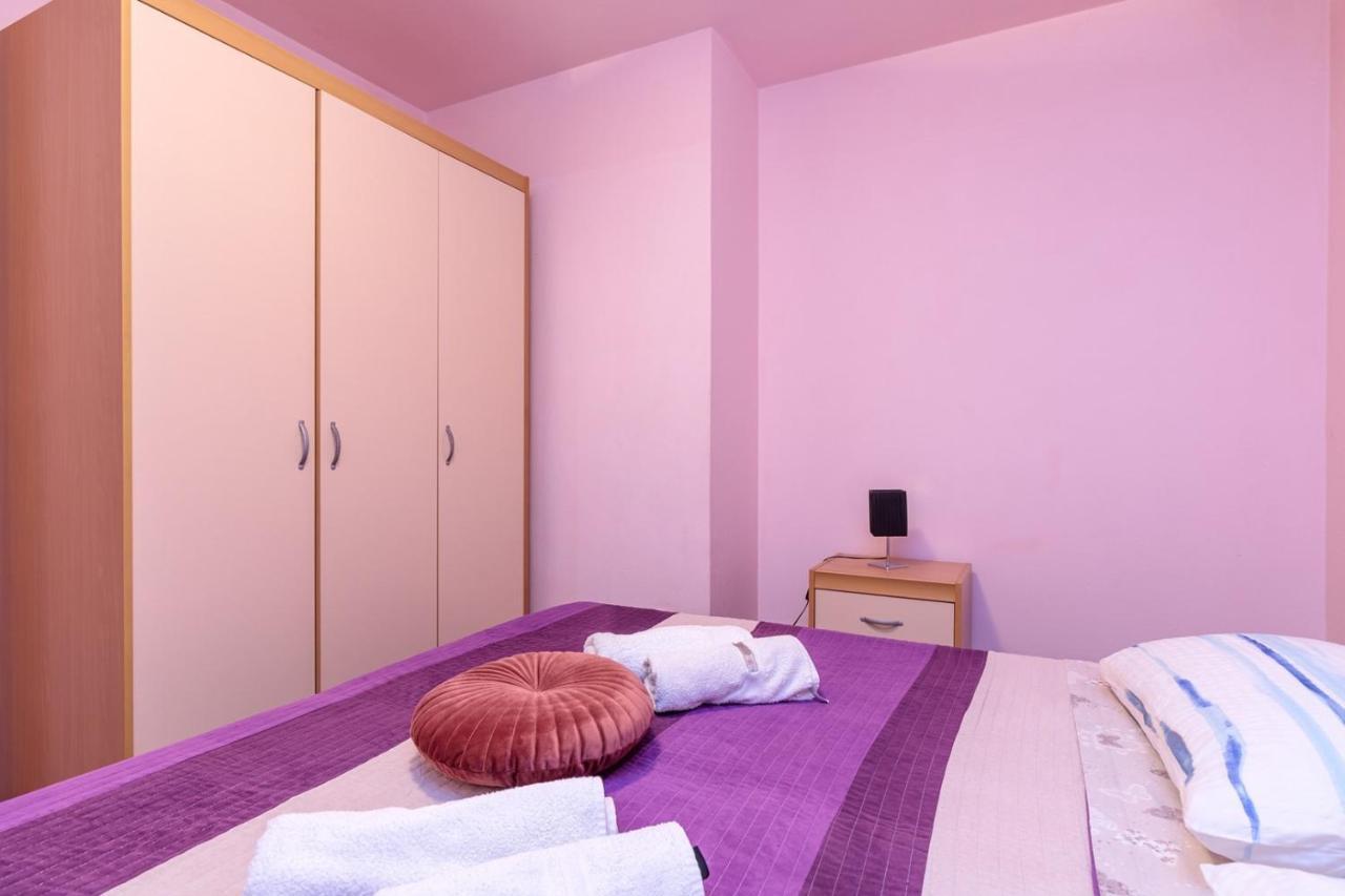 Apartments Volte Rovigno Екстер'єр фото